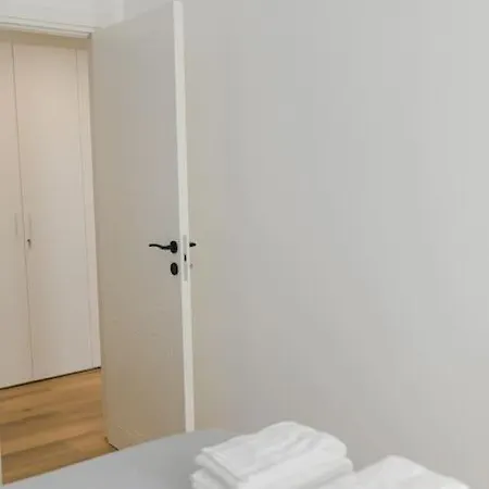 Apartament Nuovo Bianco Appena Ristrutturato *