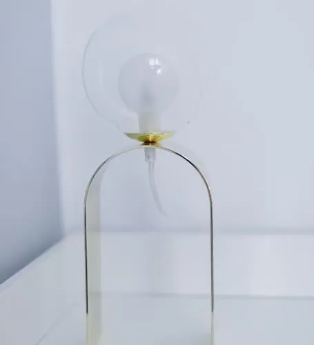 Nuovo Bianco Appena Ristrutturato Venise