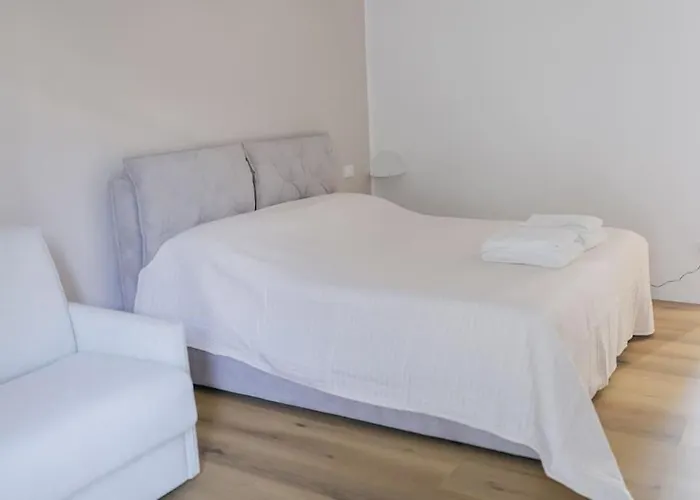 Appartement Nuovo Bianco Appena Ristrutturato